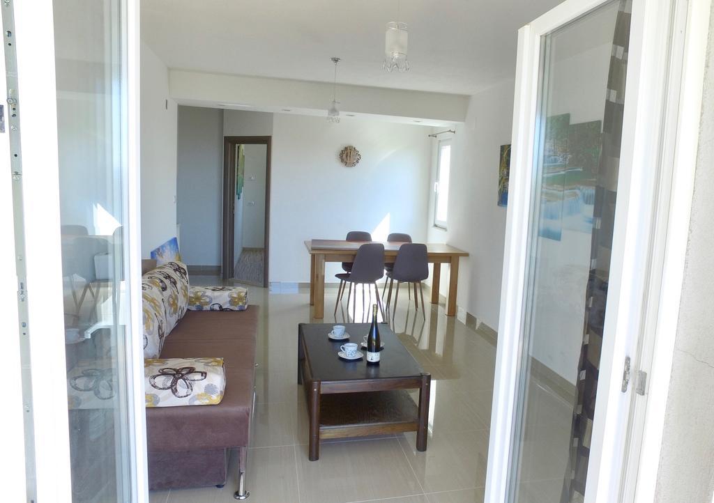 Apartment Sunshine, Sunrise, Sunset Kaštela Exterior foto